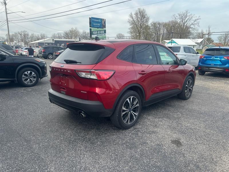 Ford Escape SE AWD 2021