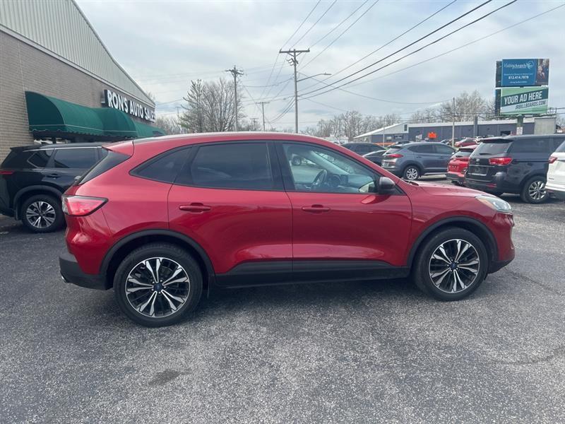 Ford Escape SE AWD 2021