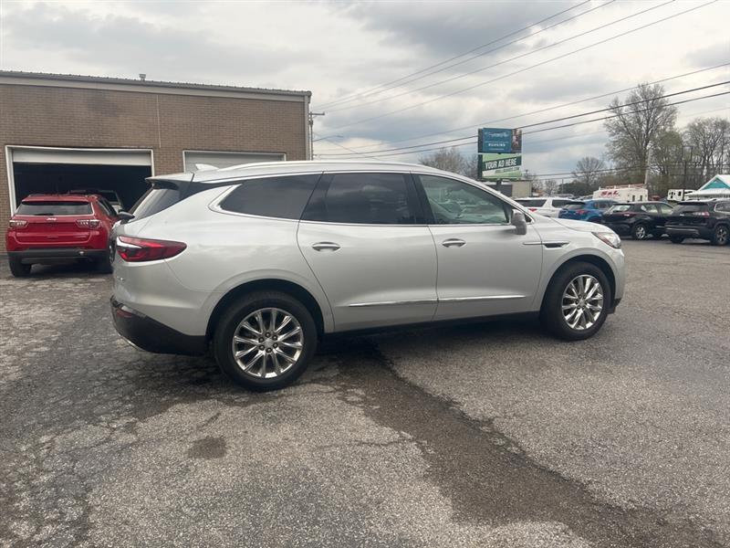 Buick Enclave Essence FWD 2019