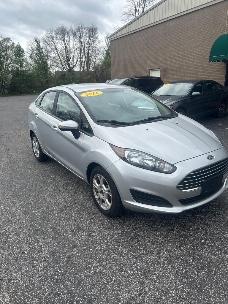 Ford Fiesta SE Sedan 2016