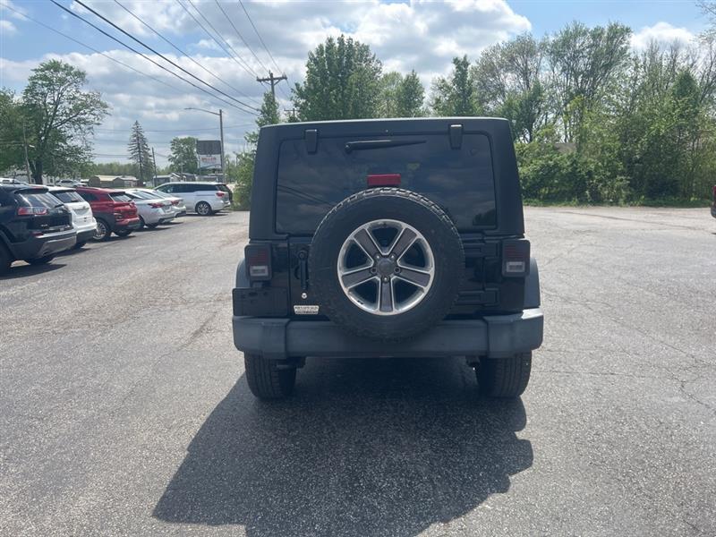 Jeep Wrangler Unlimited Sport 4WD 2017