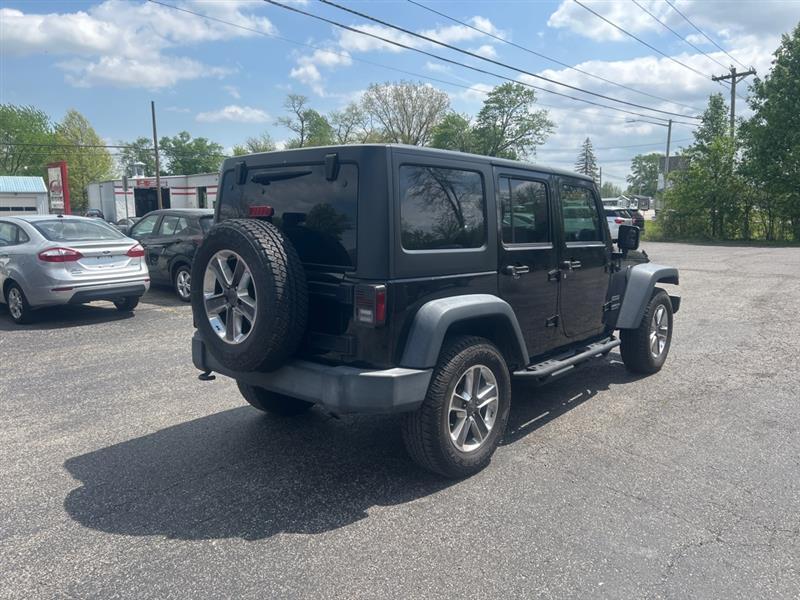 Jeep Wrangler Unlimited Sport 4WD 2017