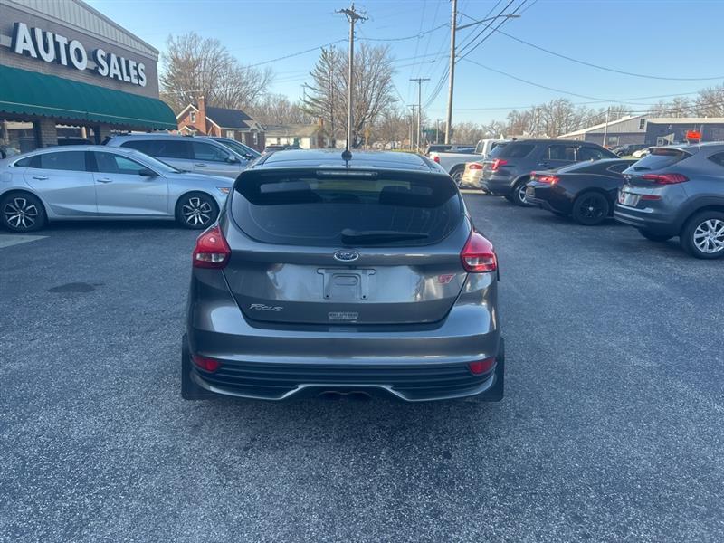 Ford Focus ST Hatch 2017