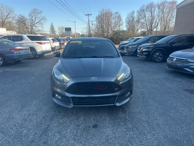 Ford Focus ST Hatch 2017