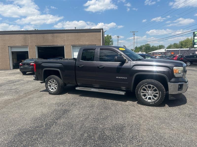 GMC Sierra 1500 SLE Double Cab 4WD 2015