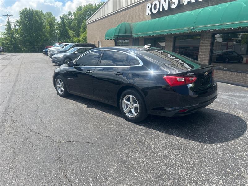Chevrolet Malibu  2018