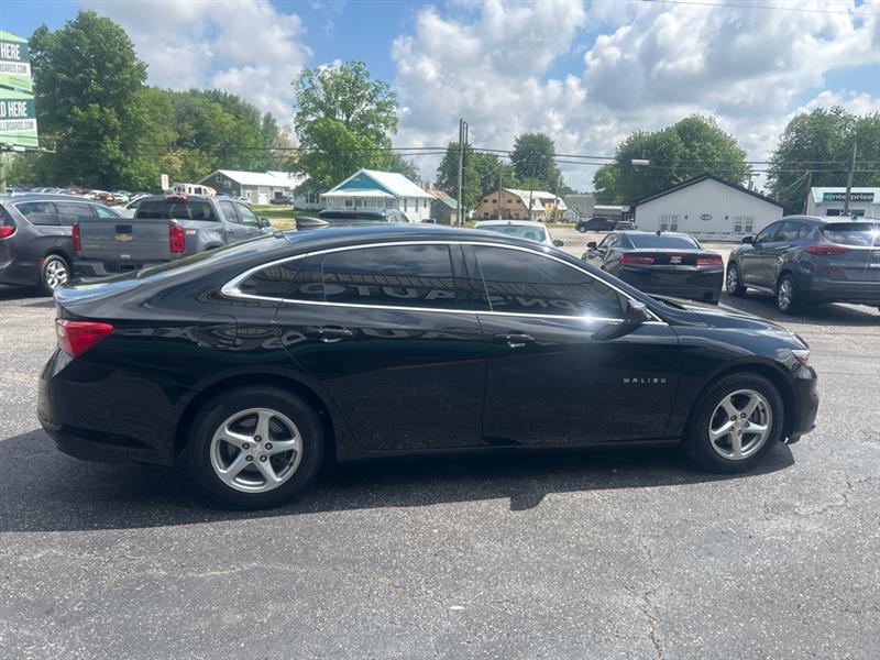 Chevrolet Malibu  2018