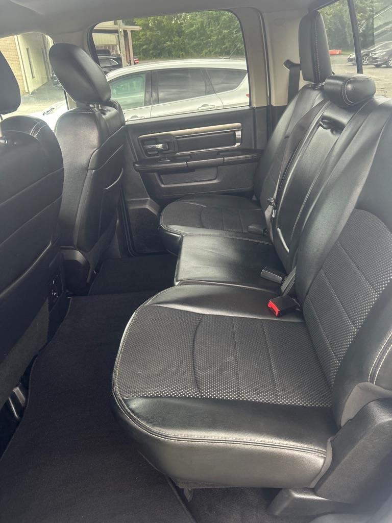RAM 1500 Sport Crew Cab LWB 4WD 2014