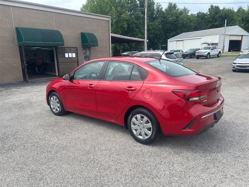 Kia Rio  2022