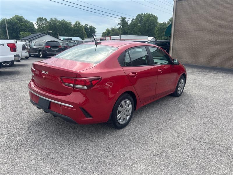 Kia Rio  2022