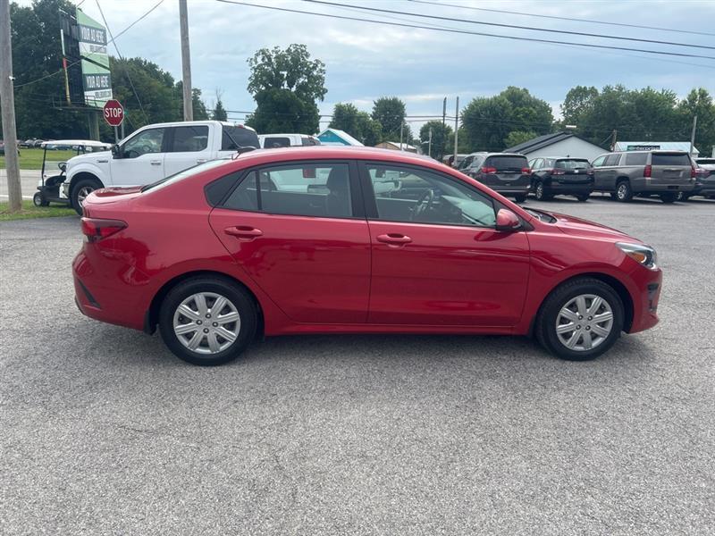 Kia Rio  2022