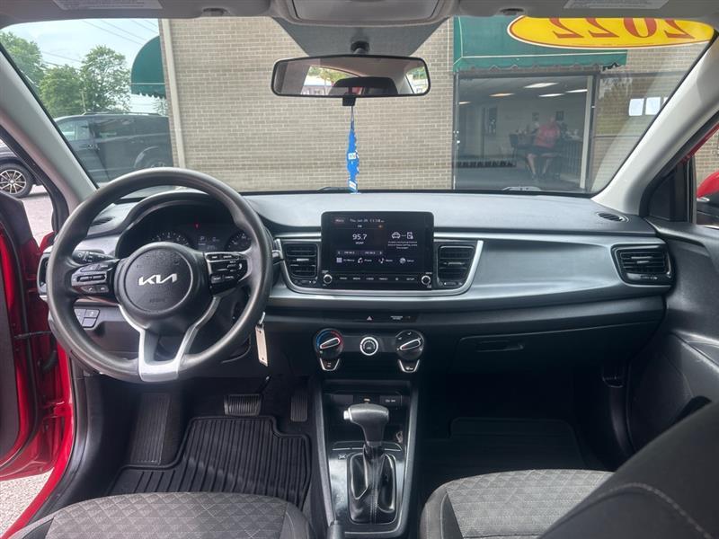 Kia Rio  2022