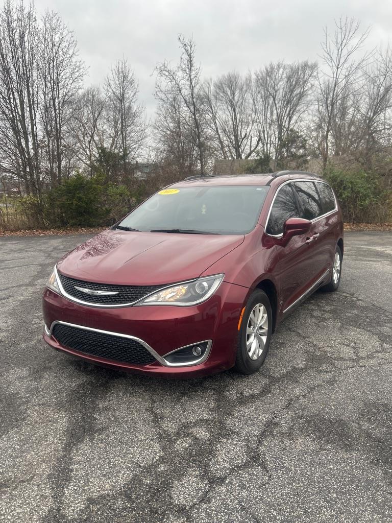 Chrysler Pacifica Touring-L 2017