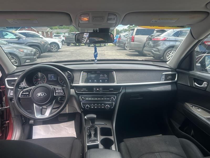 Kia Optima LX 2020