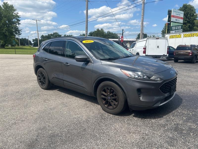 Ford Escape SE 2021