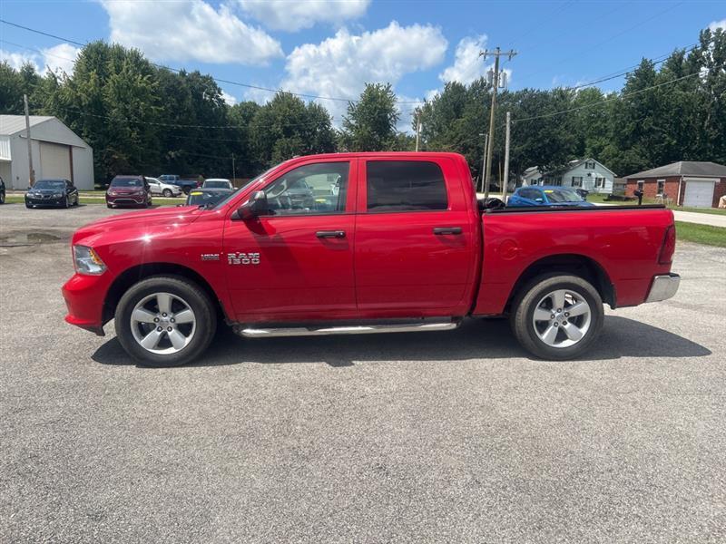 RAM 1500 Tradesman Crew Cab SWB 4WD 2015