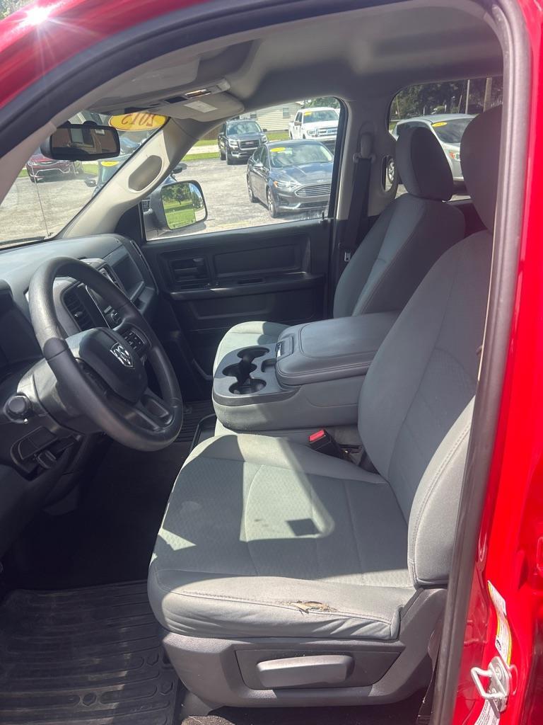 RAM 1500 Tradesman Crew Cab SWB 4WD 2015