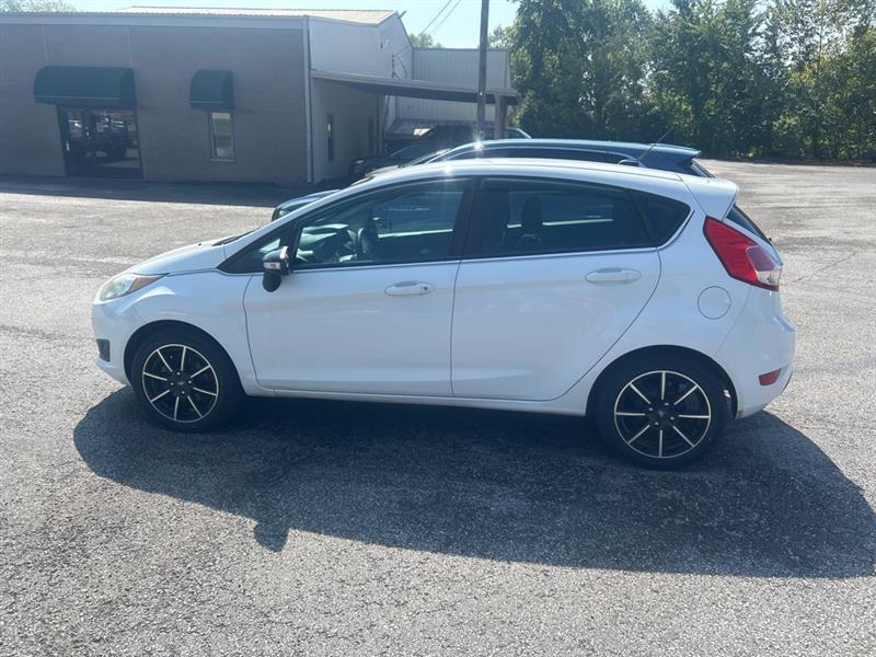 Ford Fiesta SE Hatchback 2019