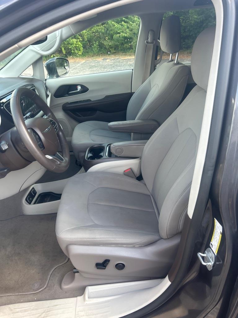 Chrysler Pacifica Touring Plus 2020