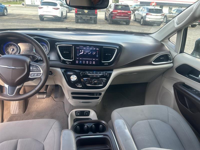Chrysler Pacifica Touring Plus 2020