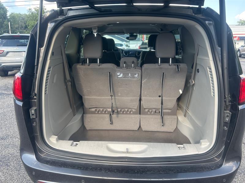 Chrysler Pacifica Touring Plus 2020