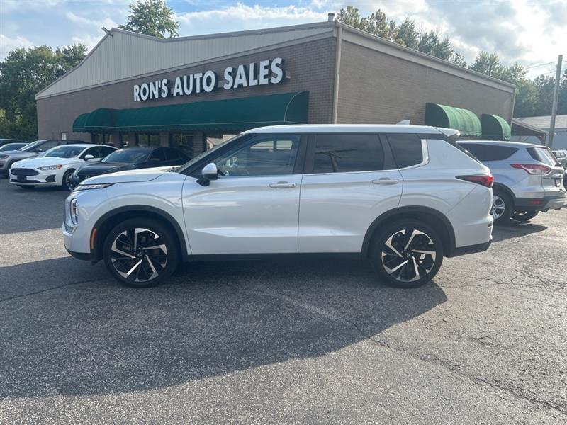 Mitsubishi Outlander ES 4WD 2022