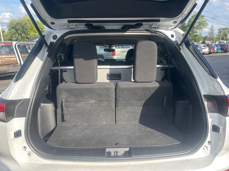 Mitsubishi Outlander ES 4WD 2022