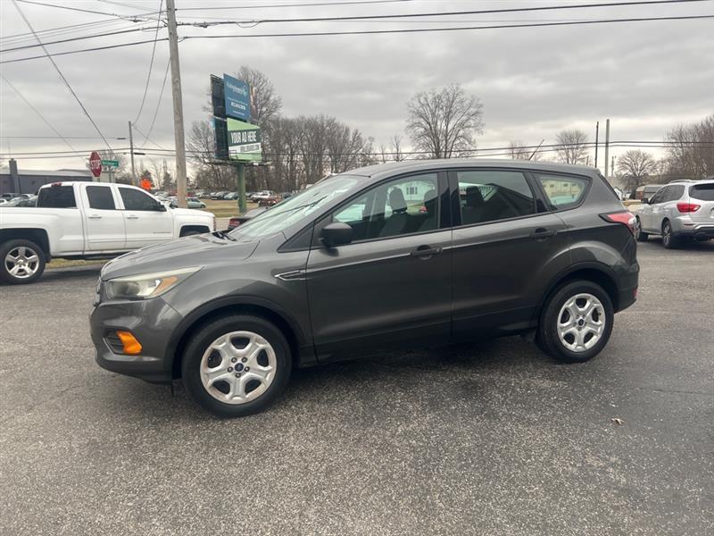 Ford Escape S FWD 2018