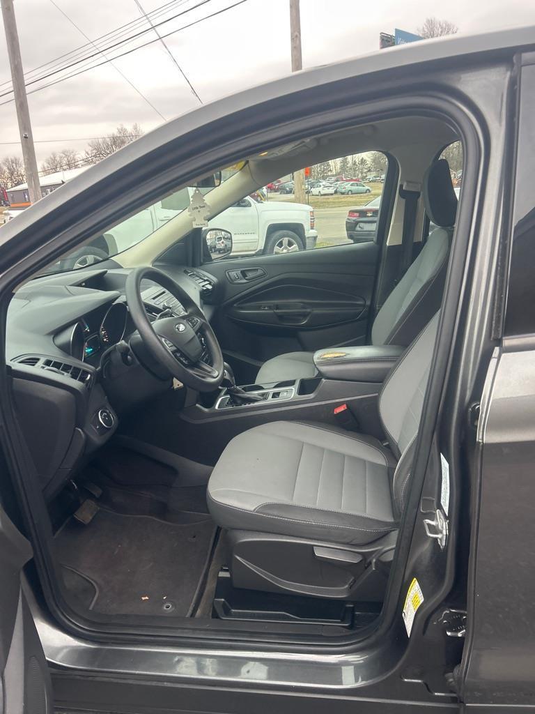 Ford Escape S FWD 2018