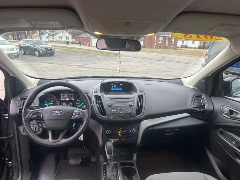 Ford Escape S FWD 2018