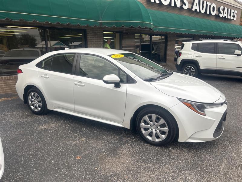 Toyota Corolla LE Hybrid 2022