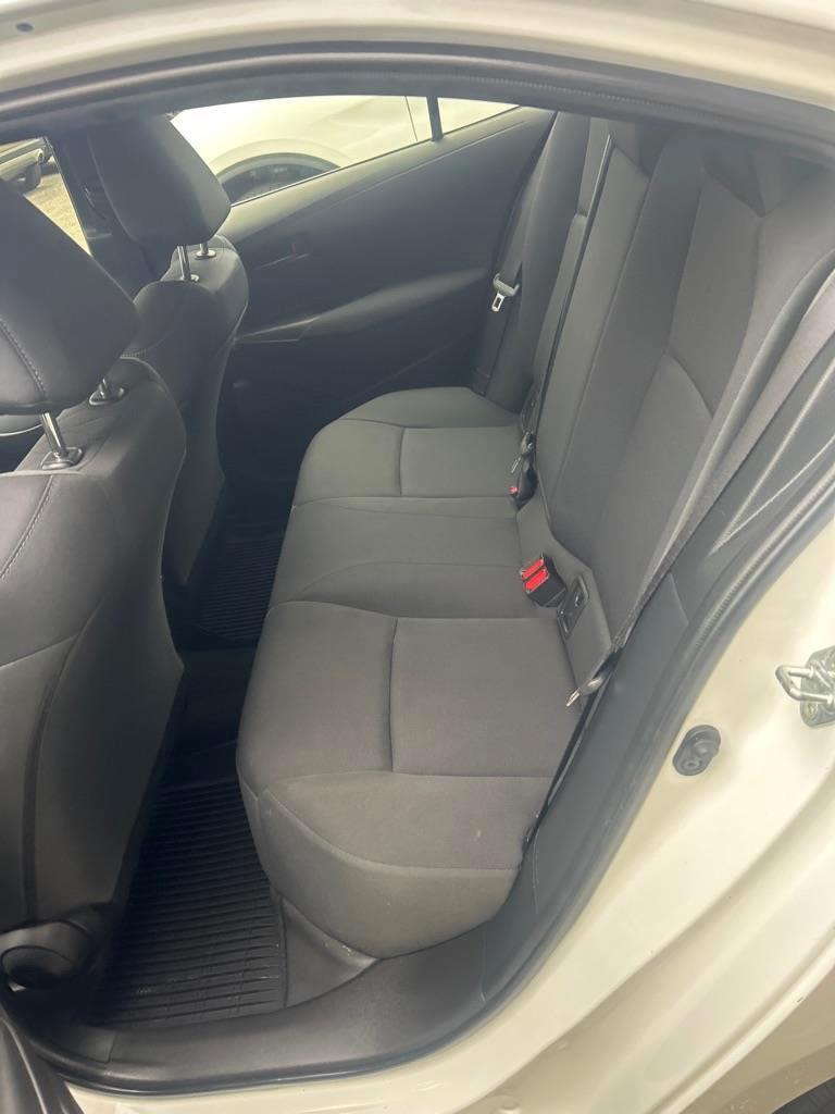 Toyota Corolla LE Hybrid 2022
