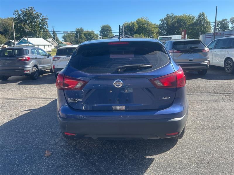 Nissan Rogue Sport S AWD 2018