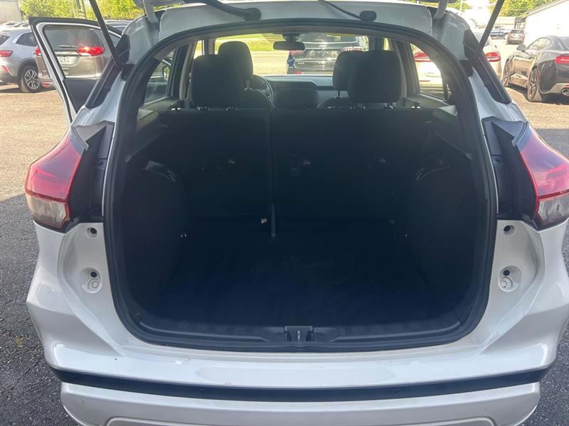 Nissan Kicks S 2023