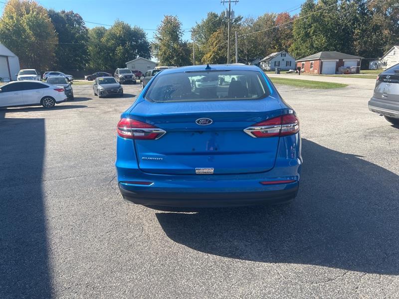Ford Fusion SE 2020