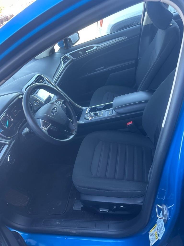 Ford Fusion SE 2020