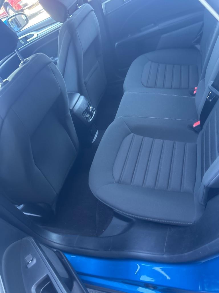 Ford Fusion SE 2020