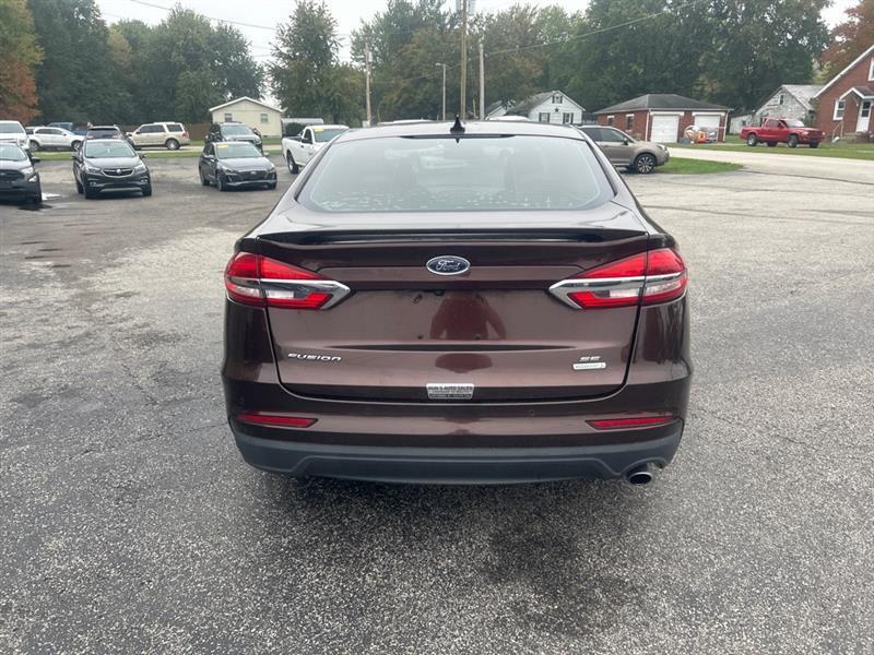 Ford Fusion SE 2019