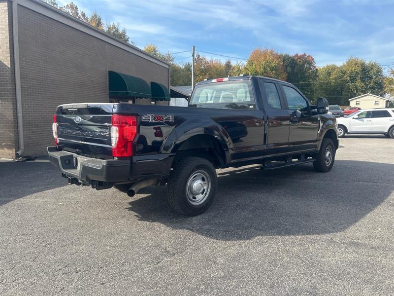 Ford F-250 SD XL SuperCab 4WD 2022