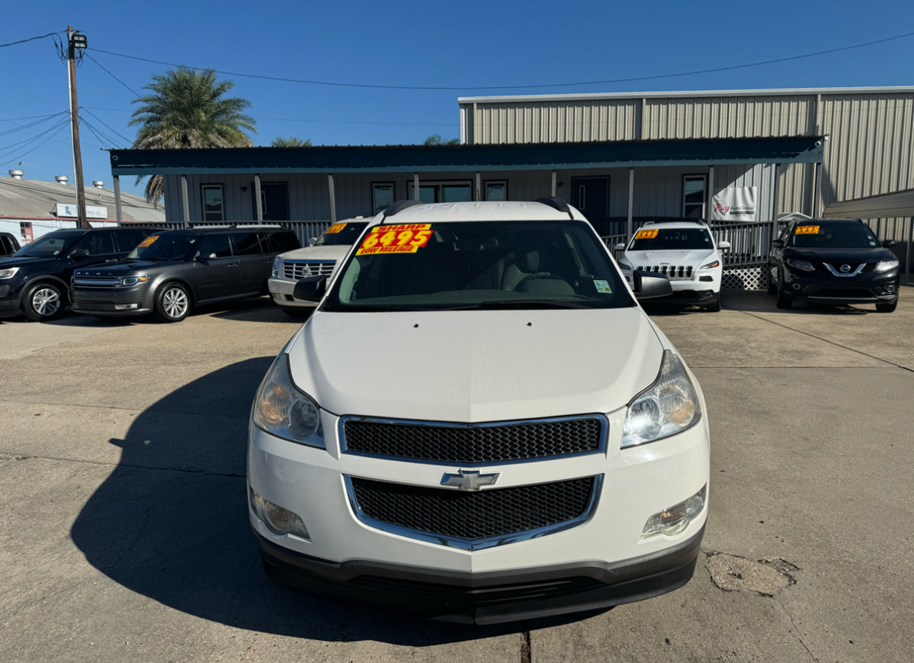Chevrolet Traverse LS FWD 2012