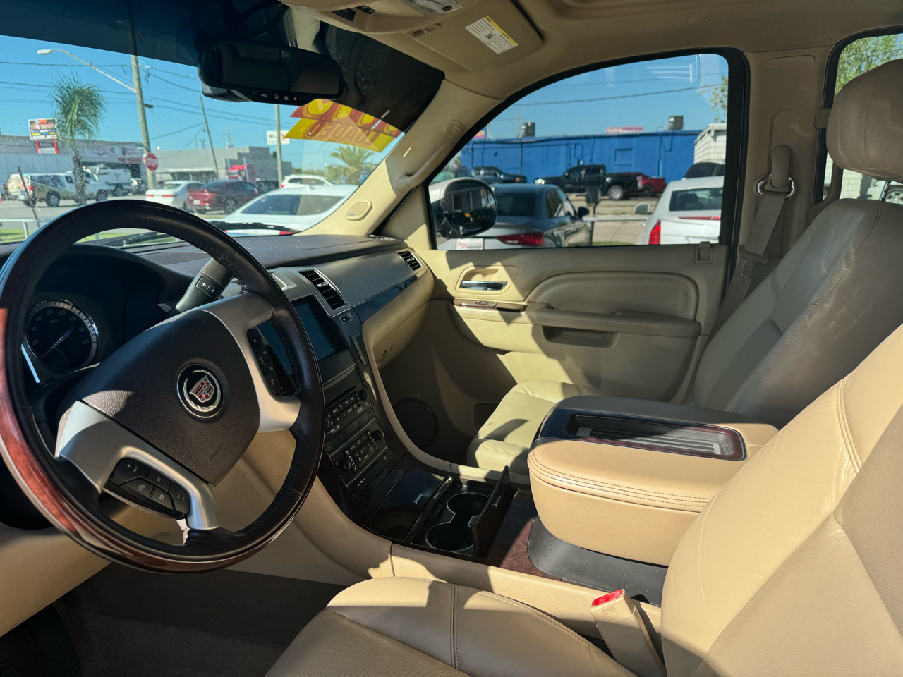 Cadillac Escalade 2WD Luxury 2012