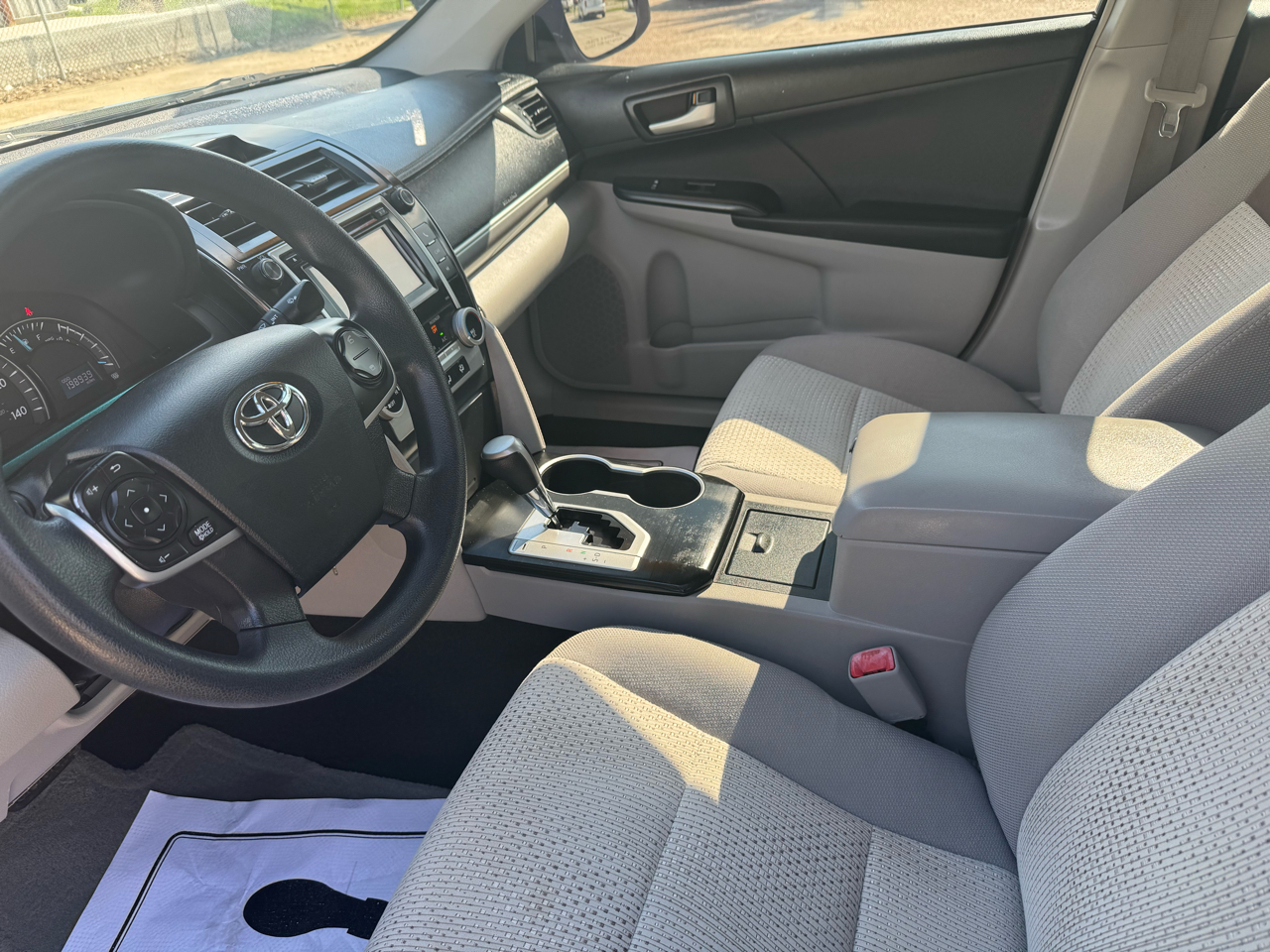 Toyota Camry L 2012
