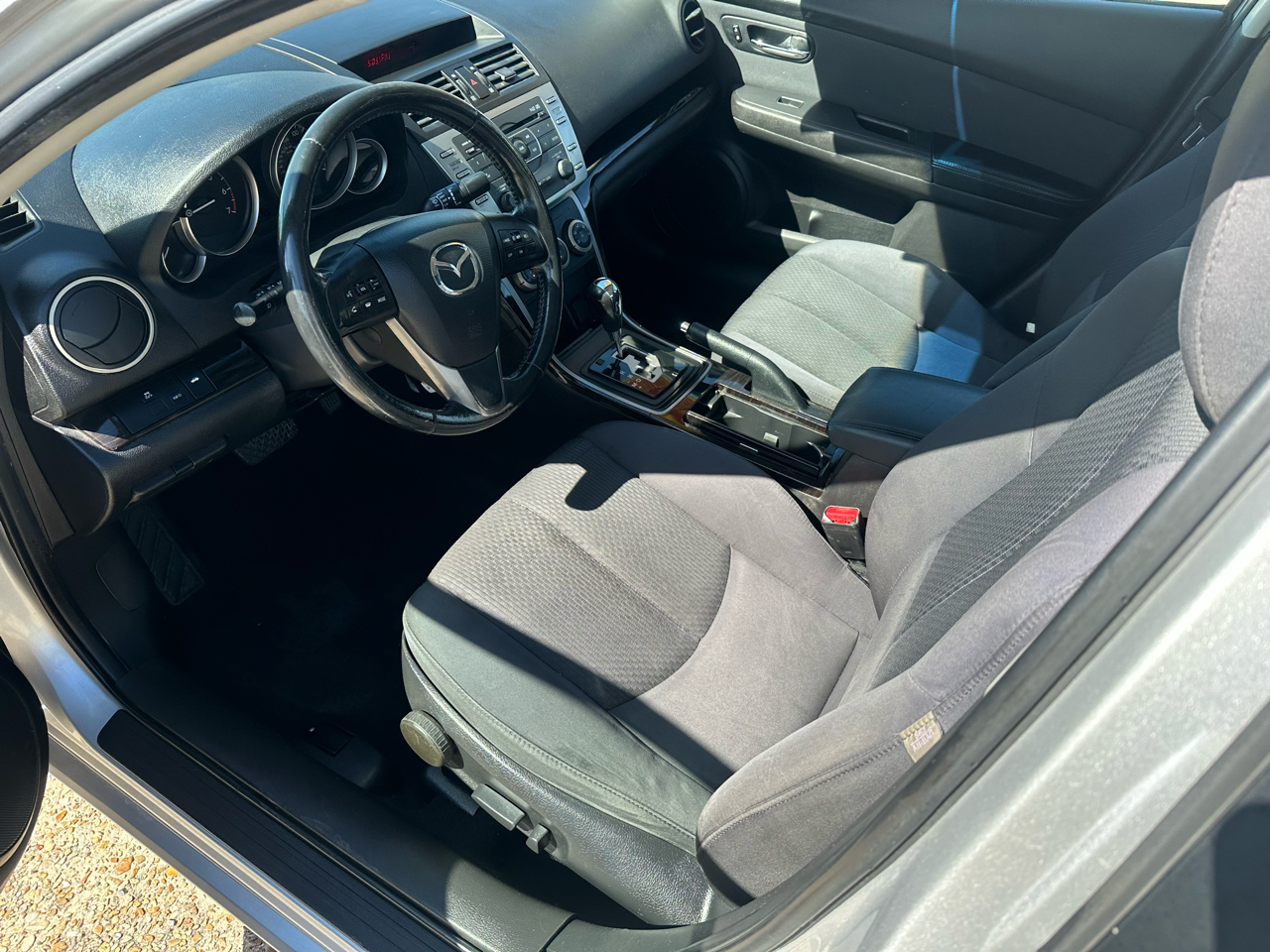 Mazda MAZDA6 i Touring 2012