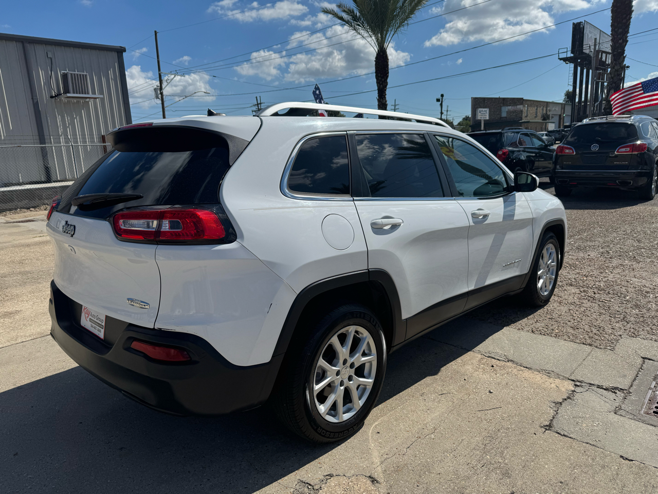 Jeep Cherokee Latitude FWD 2015