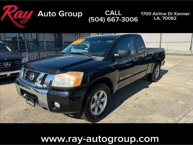 Black 2010 Nissan Titan SE King Cab Pickup Truck 4X2