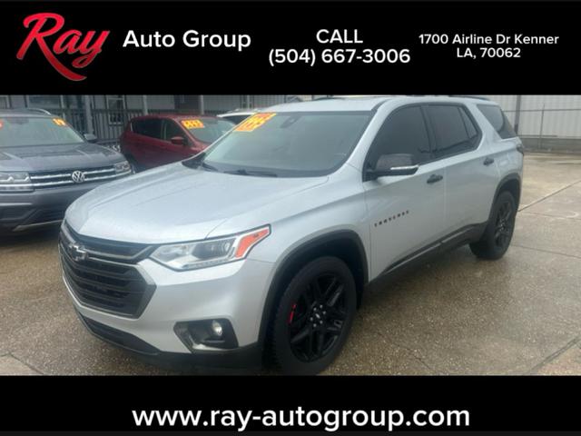 Silver 2018 Chevrolet Traverse SUV / Crossover Front-Wheel Drive