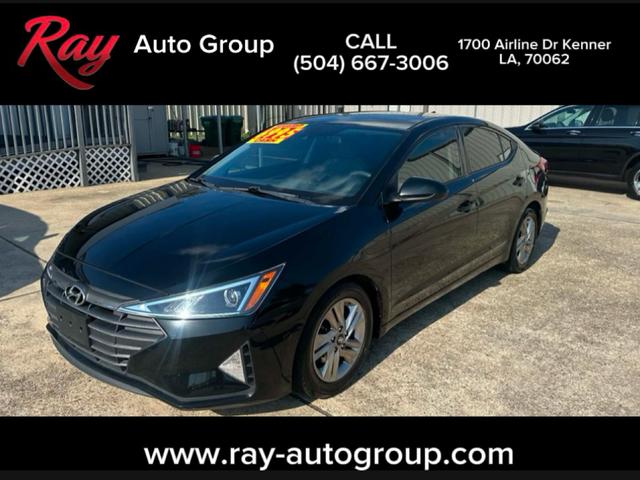 Black 2019 Hyundai Elantra Sedan Front-Wheel Drive