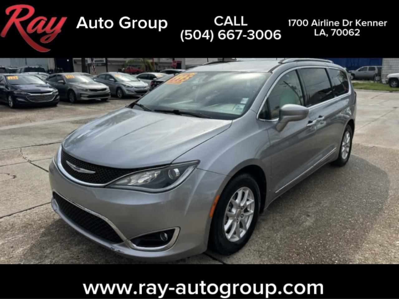 2020 Chrysler Pacifica Touring-L