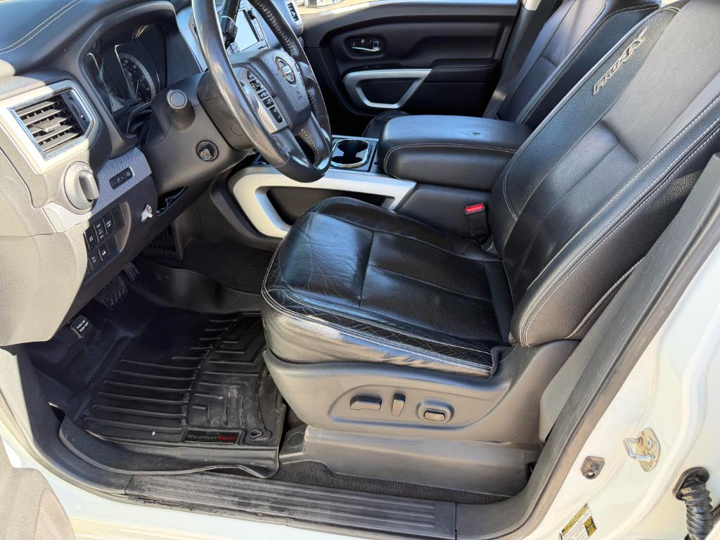 Nissan Titan XD  2017