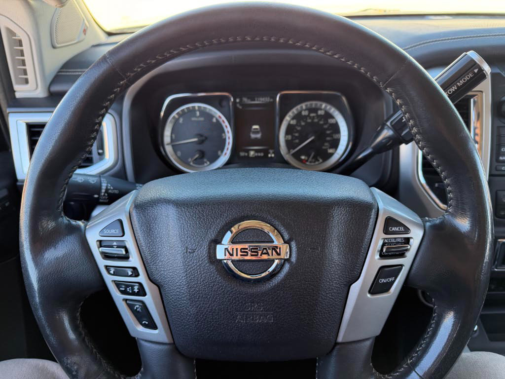 Nissan Titan XD  2017